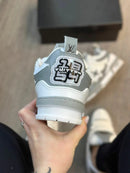 LV SKATE + Brinde Exclusivo